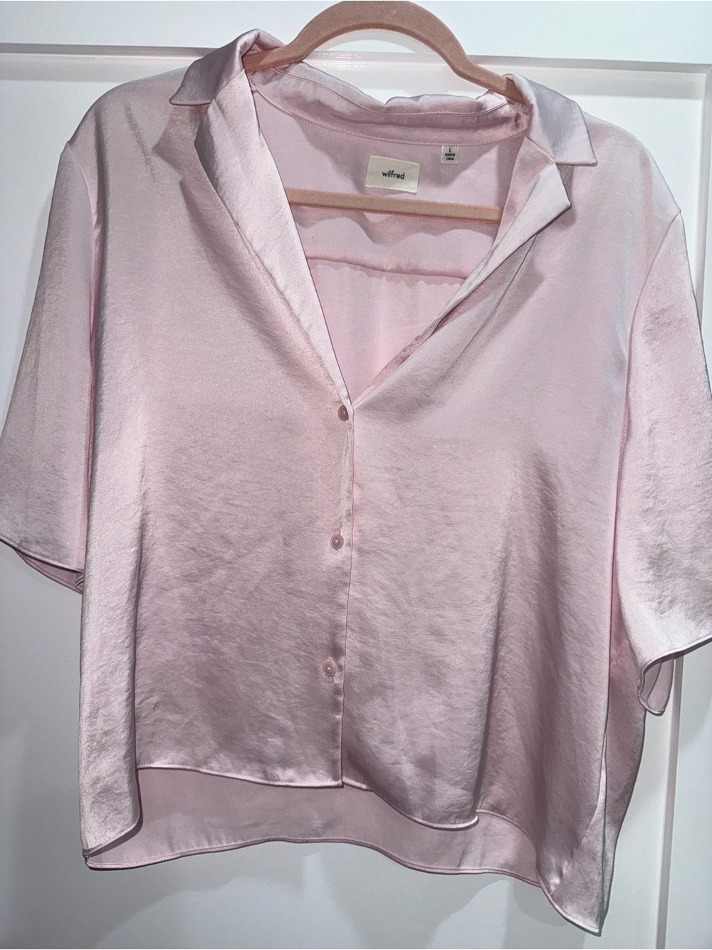 Aritzia Wilfred Pale Pink Satin Button-Front Women's Top
